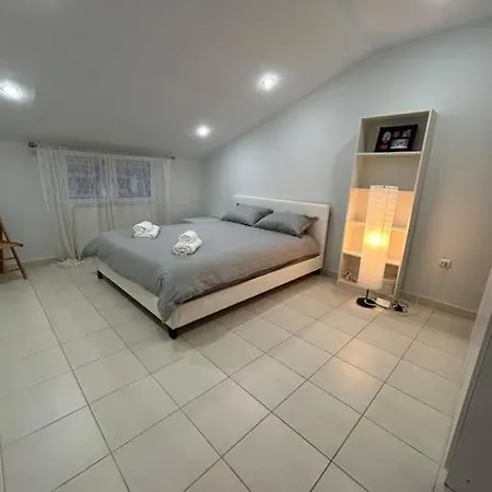 公寓 Riga's Modern Attic